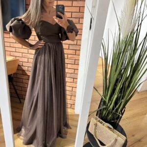 Sukienka maxi z rękawami tiulowa brązowa rozmiar 38 (M)